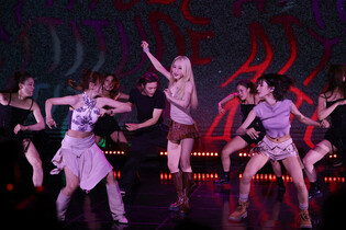 S. Korean girl unit group Dreamcatcher UAU