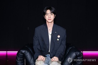 BTS 진 신곡, 스포티파이 '위클리 톱 송 글로벌' 2위