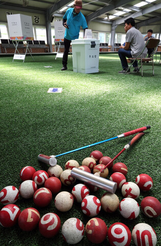 Voting in S. Korea to pick new president