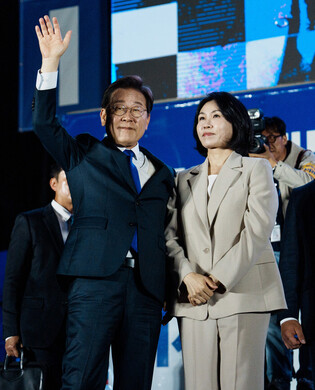 Lee certain to win presidential election