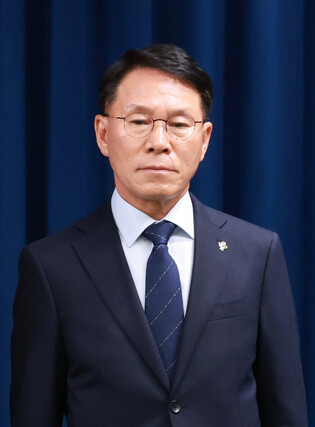 Ex-Army general nominated as national security adviser