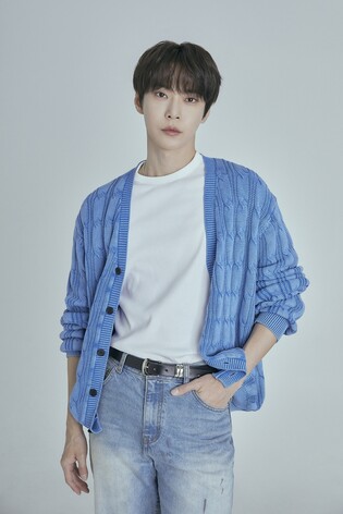 NCT 도영 "밴드 음악의 매력은 두근거림…놓쳤던 감정 배웠죠"