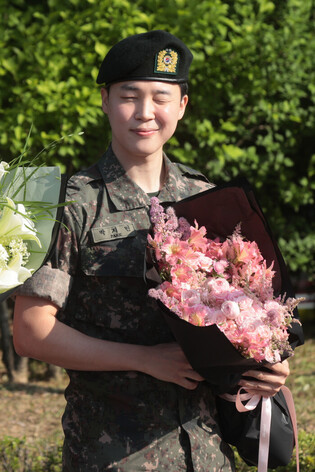 BTS' Jimin, Jungkook finish military service