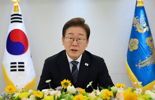 Lee meets with biz leaders