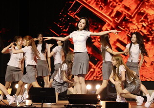 S. Korean girl group TripleS