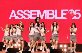 S. Korean girl group TripleS