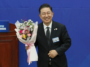 Kim Byung-kee elected as ruling party's new whip