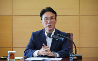 PM nominee receives briefings on society