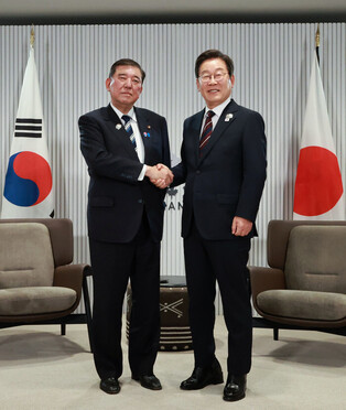 S. Korea-Japan summit in Canada
