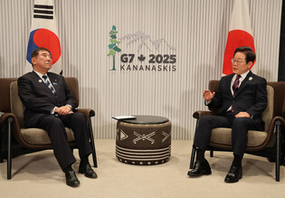 S. Korea-Japan summit in Canada