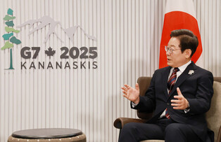 S. Korea-Japan summit in Canada