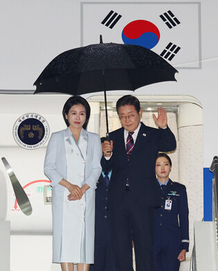 Lee heads home from Canada