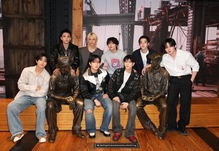 스트레이 키즈, 美 엠파이어 스테이트 불 밝혔다