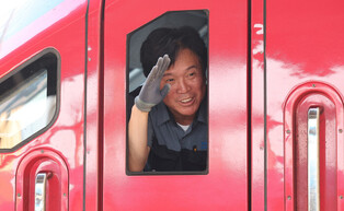 Labor minister nominee's last train drive
