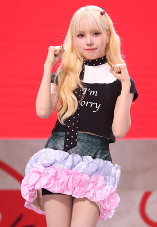 S. Korean girl group Baby DONT Cry