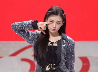 S. Korean girl group Baby DONT Cry