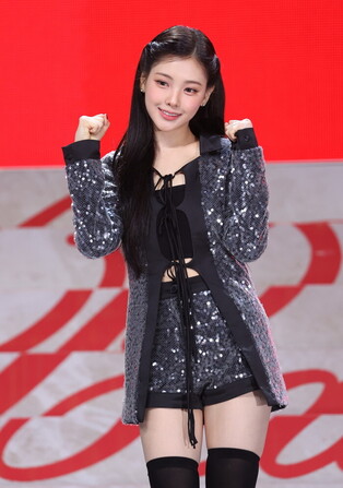 S. Korean girl group Baby DONT Cry