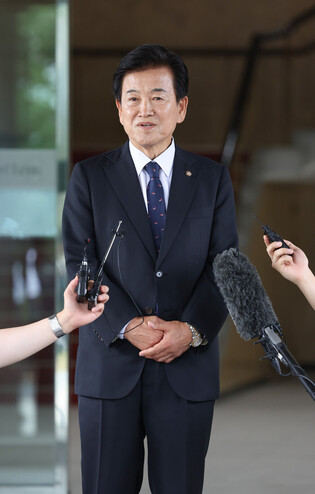 Nominee for unification minister