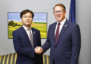 S. Korean trade minister in Washington