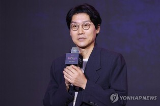 '오겜' 4년 대장정 피날레…LA 딱지치기 등장에 스핀오프 기대