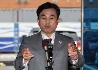 Nominee for defense chief