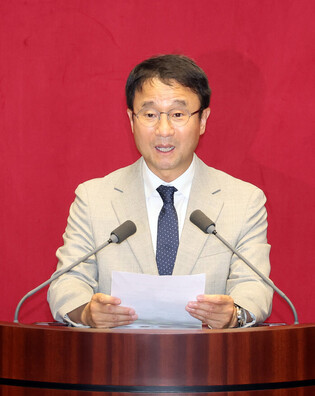 Han Byung-do elected as parliamentary committee chief