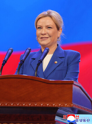 N.K. leader meets Russian Culture Ministry delegation