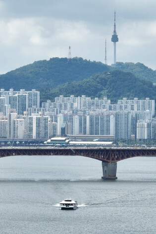 Han River Bus service