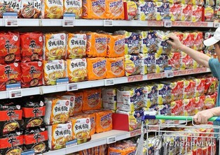 S. Korea's exports of food, agro products hit all-time high in H1