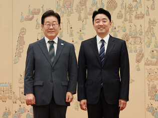 Presidential chief of staff Kang Hoon-sik