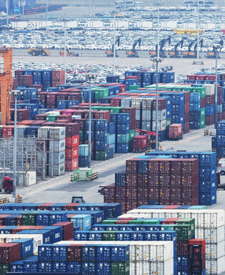 S. Korea logs current account surplus for 25th month in May