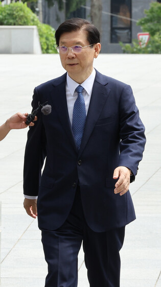 Ex-PSS chief grilled over Yoon's insurrection charges
