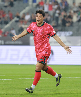 S. Korea-China match in East Asian championship