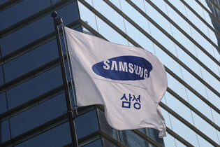 Samsung estimates 56 pct drop in Q2 operating profit