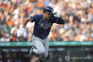 김하성, MLB 시즌 두 번째 경기 출전…4타수 1안타 삼진 3개(종합)