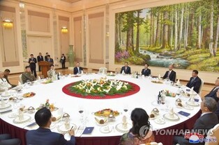 (LEAD) China's embassy in N. Korea holds reception to mark 64th anniv. of key treaty signing
