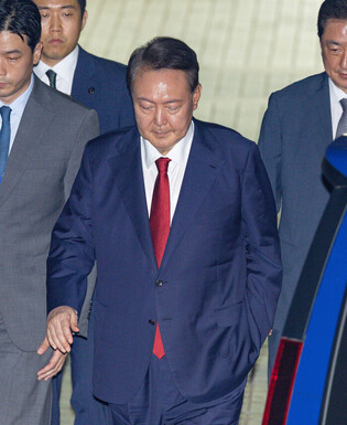 Yoon in custody for 2nd time over Dec. martial law bid