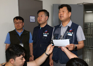 Next year's minimum hourly wage set at 10,320 won