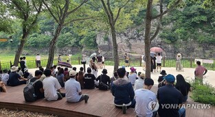 [르포] 선사시대 시간여행 떠나는 체험…세계유산 바위그림에 인파