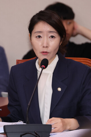 Confirmation hearing for gender equality minister nominee