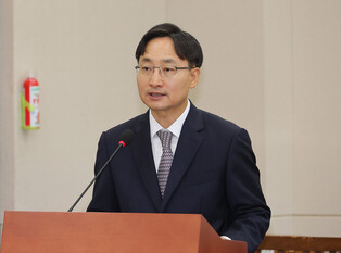 Confirmation hearing for tax chief nominee