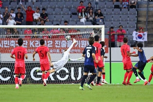 S. Korea-Japan match in East Asian championship