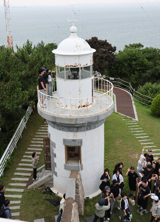 S. Korea's 1st modern lighthouse