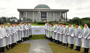Monument on martial law lifting unveiled
