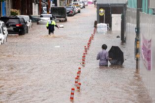 Torrential rain in S. Korea