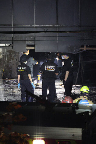 Fire at apartment building