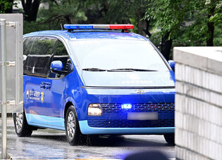 Ex-President Yoon to attend hearing on legality of his arrest