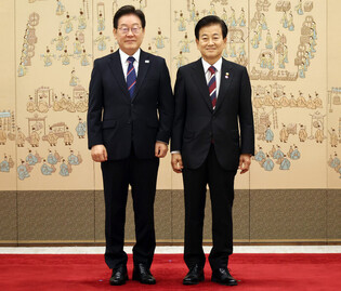 Unification Minister Chung Dong-young