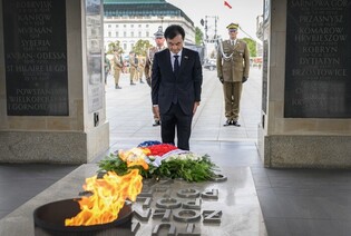S. Korean defense chief in Warsaw