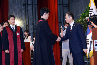 New prosecutors commissioned